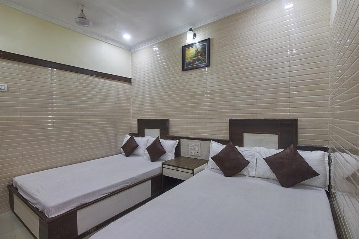 Plaza Guest House Mumbai Luaran gambar